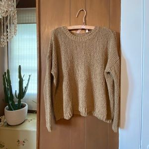Lightweight slub sweater